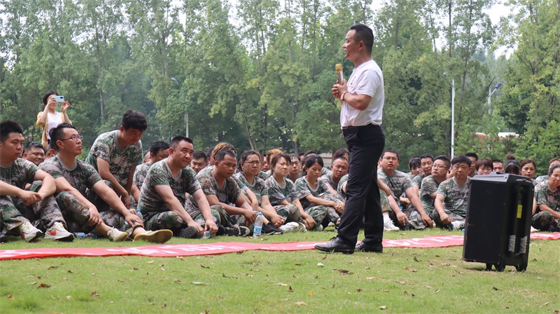 企业进行军事拓展训练时必须掌握的要点？